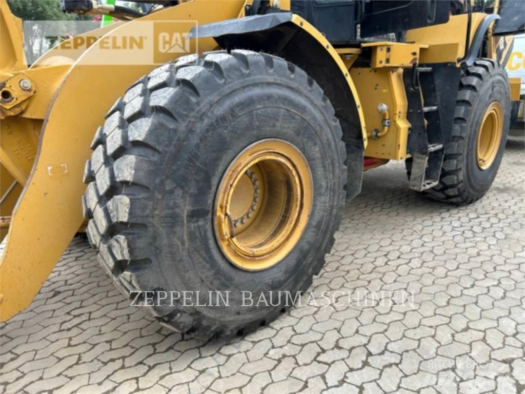 CAT 966M Wheel loaders