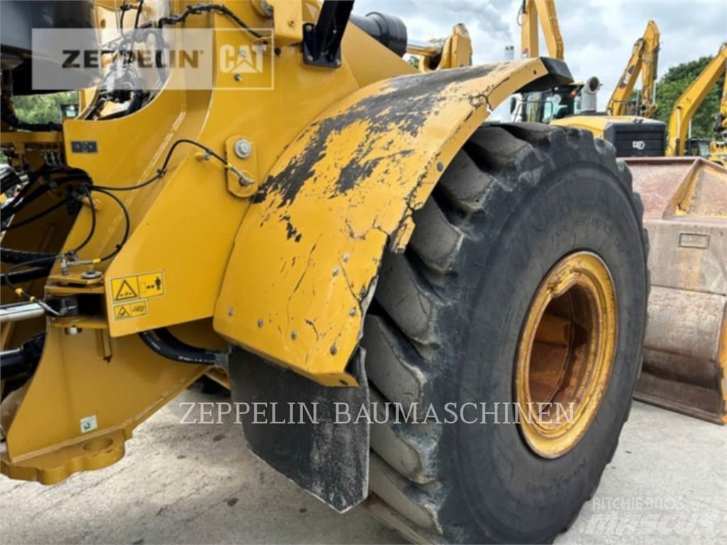 CAT 966M Wheel loaders