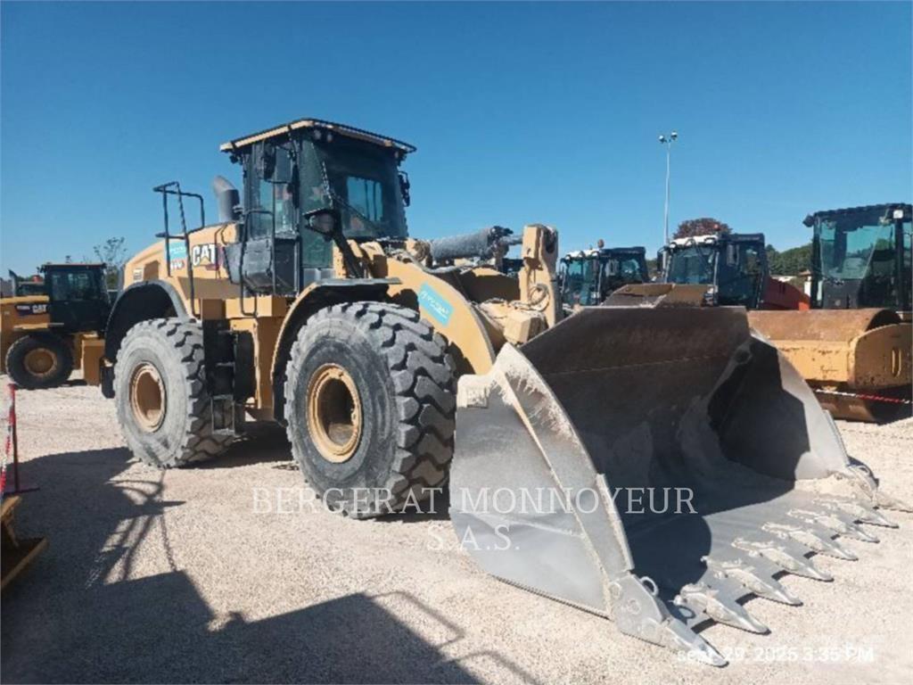 CAT 966M Wheel loaders