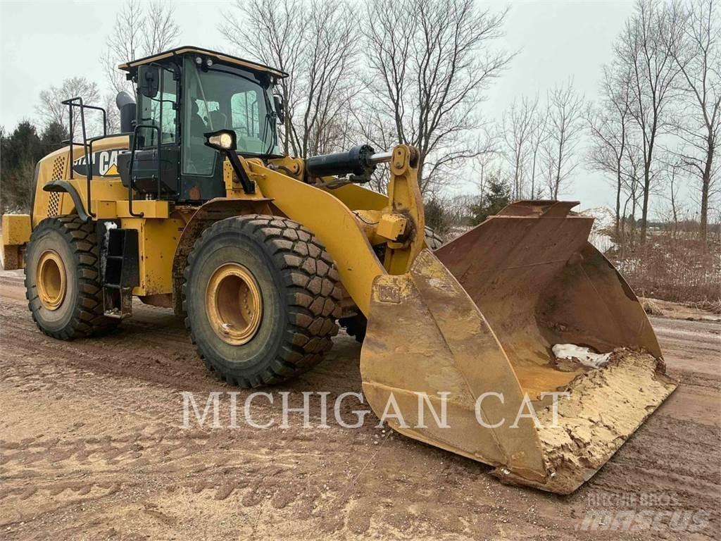 CAT 972M Wheel loaders