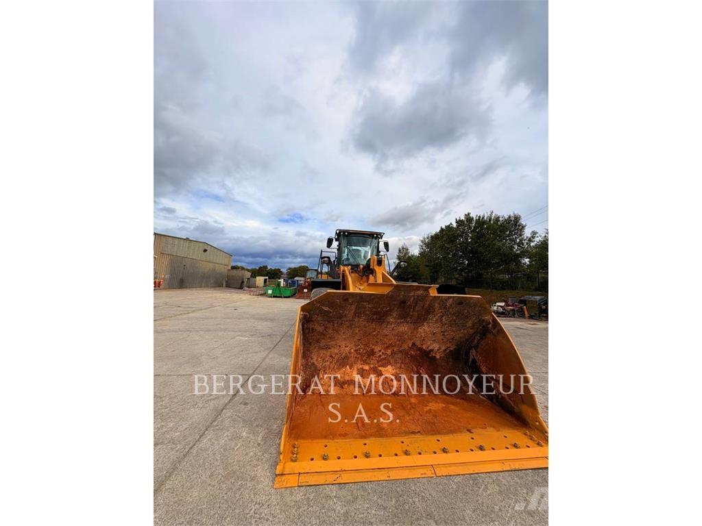 CAT 972M Wheel loaders