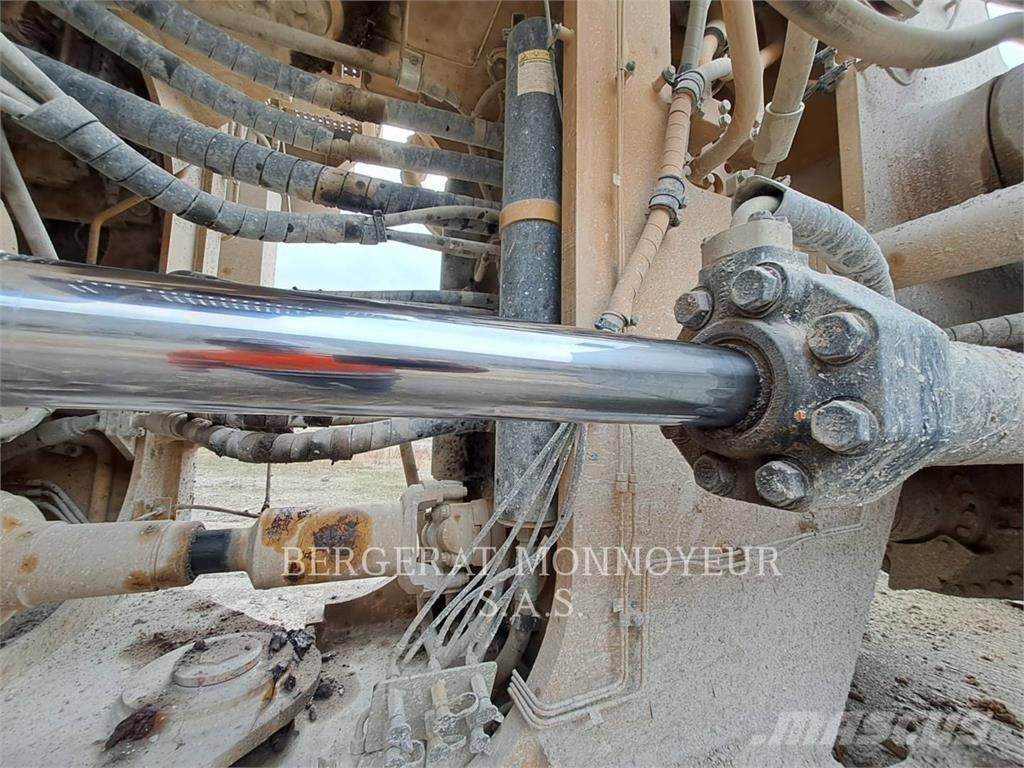 CAT 992K Wheel loaders