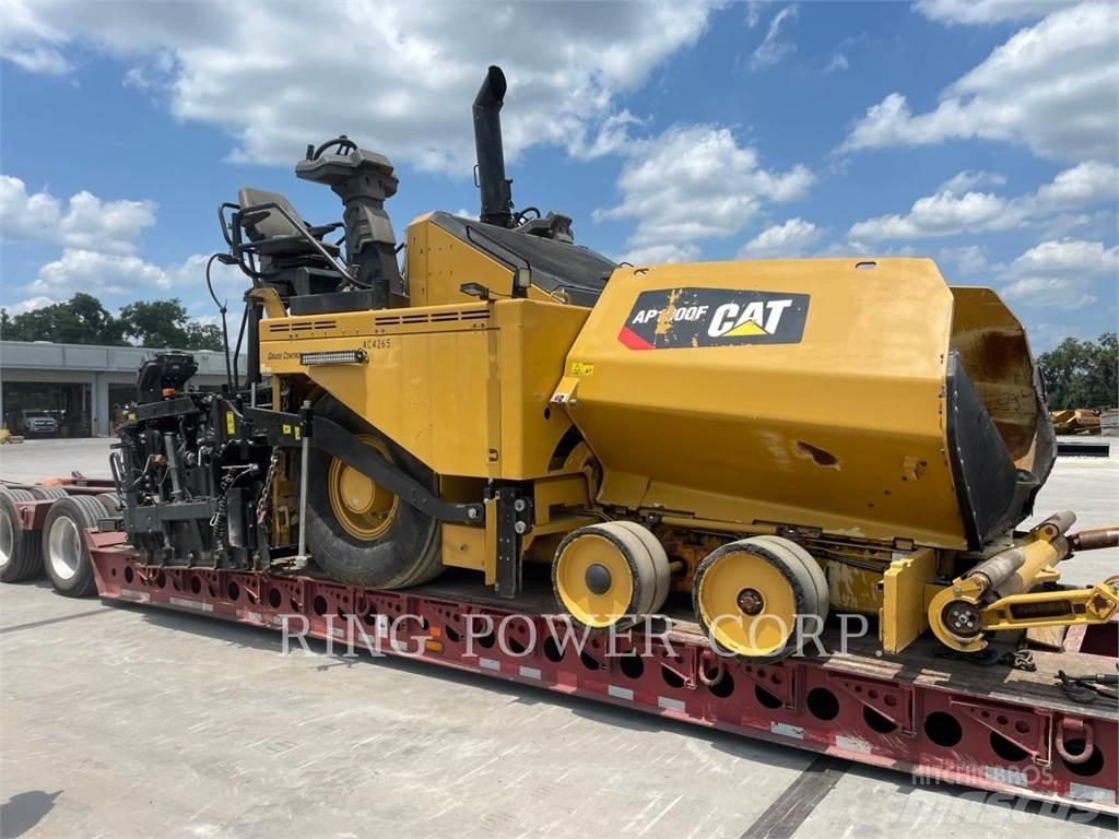 CAT AP1000F Asphalt recyclers