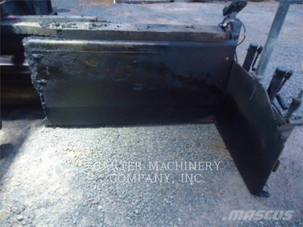 CAT AP1000F Asphalt pavers