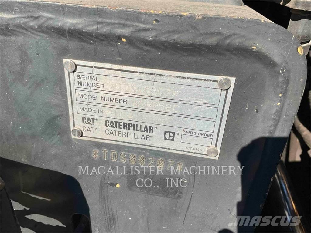 CAT AP500E Asphalt pavers