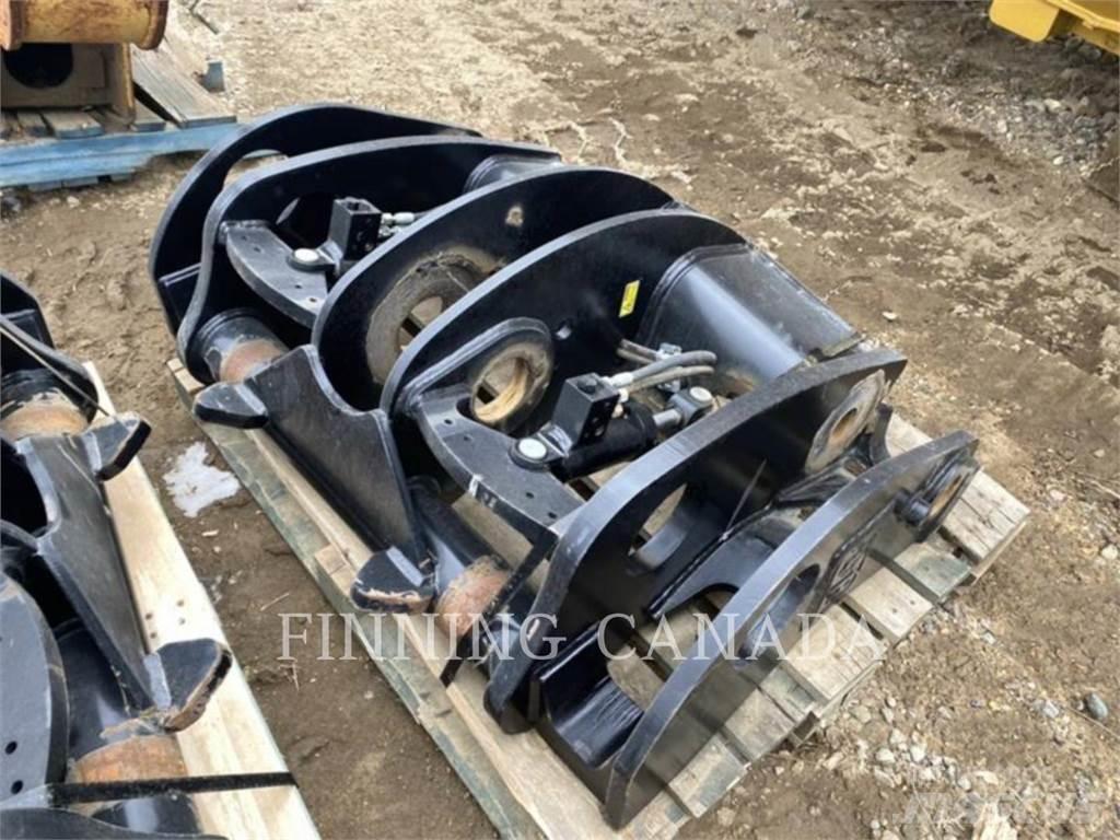 CAT ATTACHMENTS 950M Quick connectors