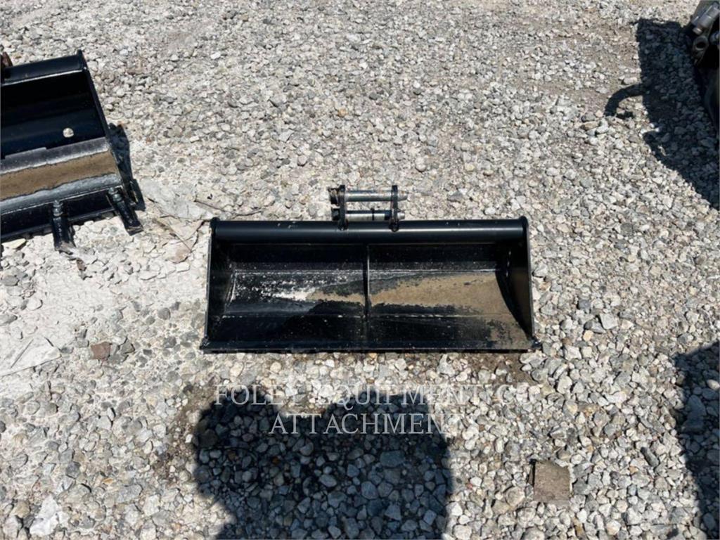 CAT BK300P28 Crawler excavators