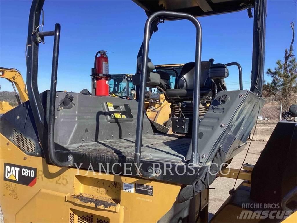 CAT CB10 Soil compactors