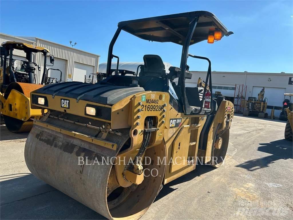 CAT CB10 Twin drum rollers