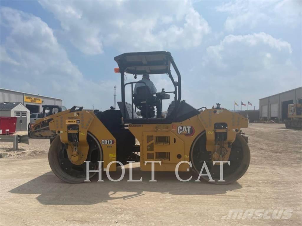 CAT CB13 Single drum rollers
