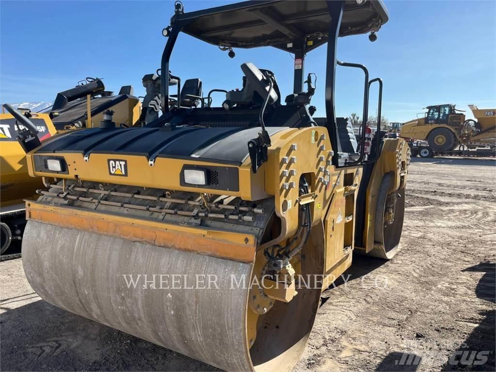 CAT CB15 VV Twin drum rollers