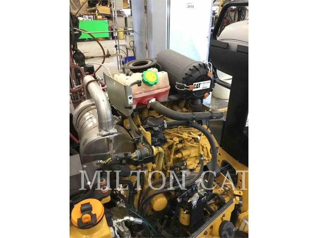 CAT CB2.5 Soil compactors