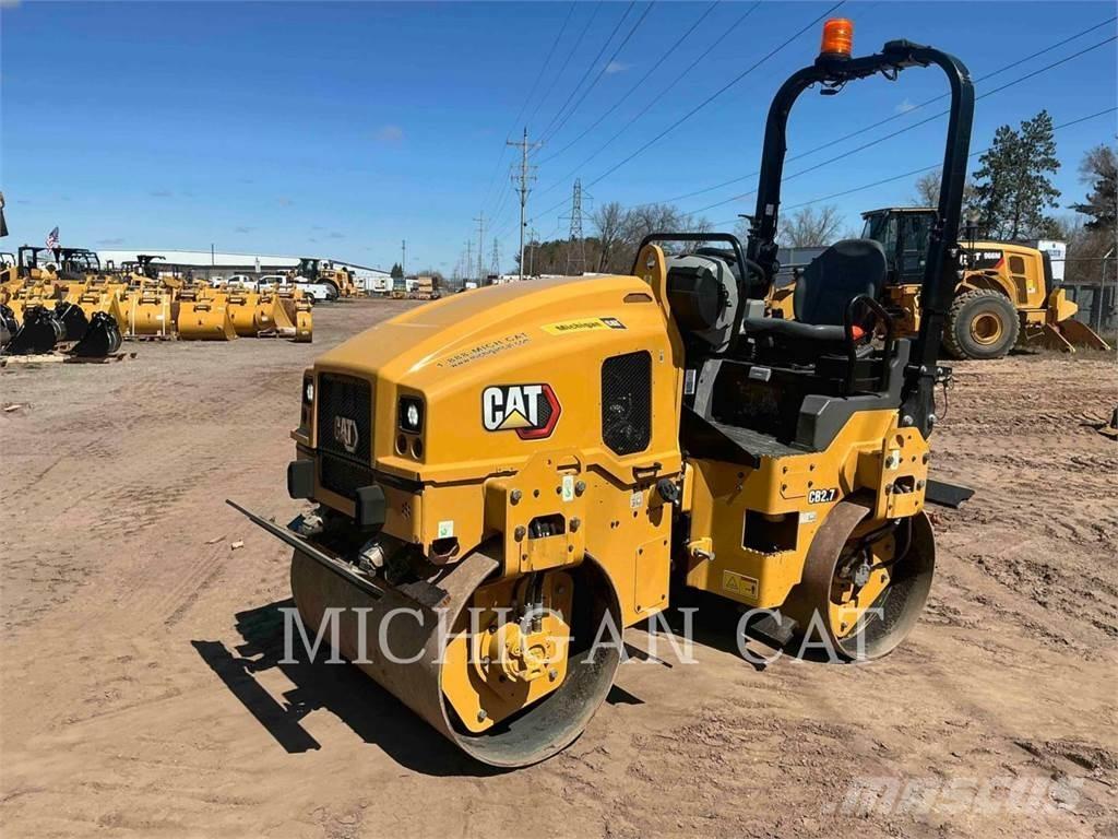 CAT CB2.7 Single drum rollers
