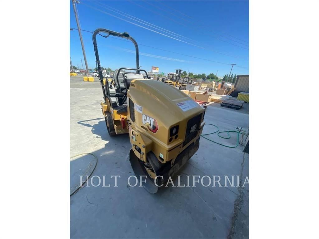 CAT CB2.7 GC Soil compactors