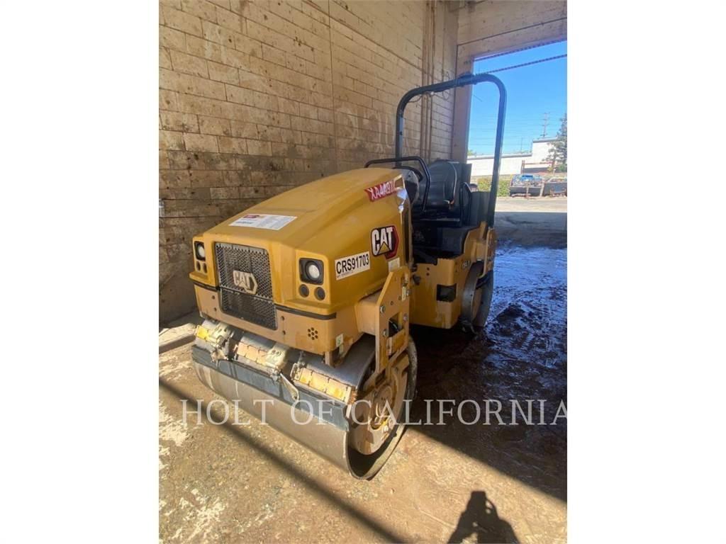 CAT CB4.0 Soil compactors