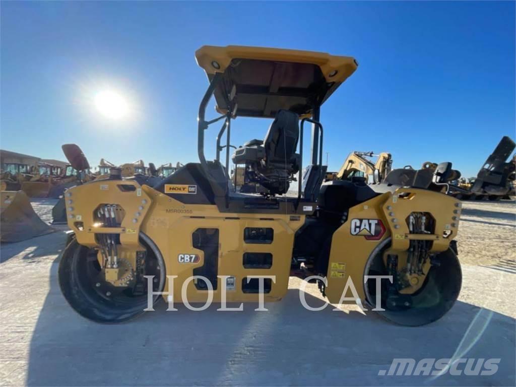 CAT CB7 Single drum rollers