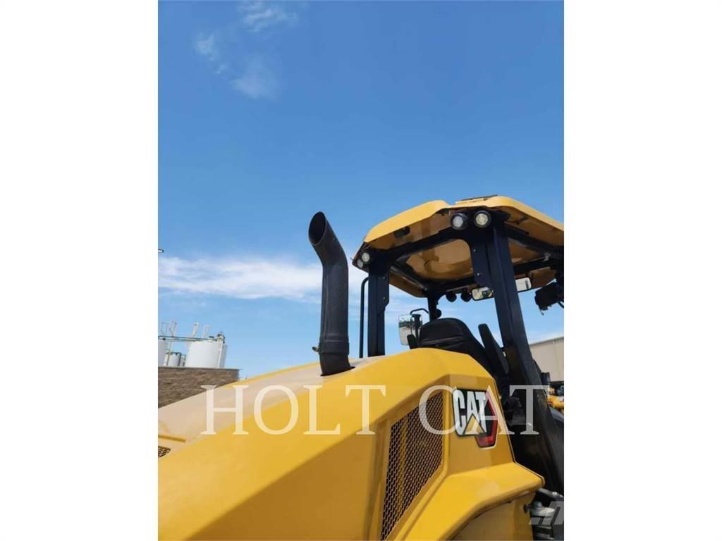 CAT CP11GC Single drum rollers
