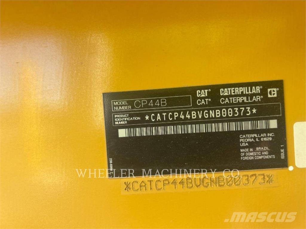 CAT CP44B Single drum rollers