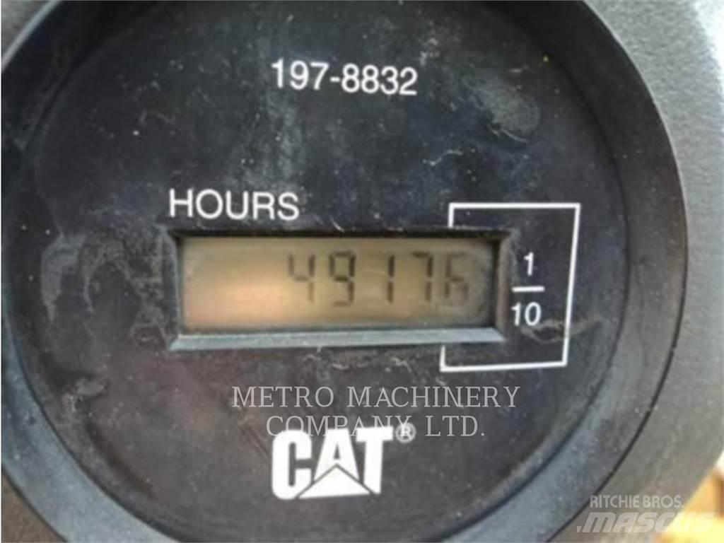 CAT CS-533E Single drum rollers