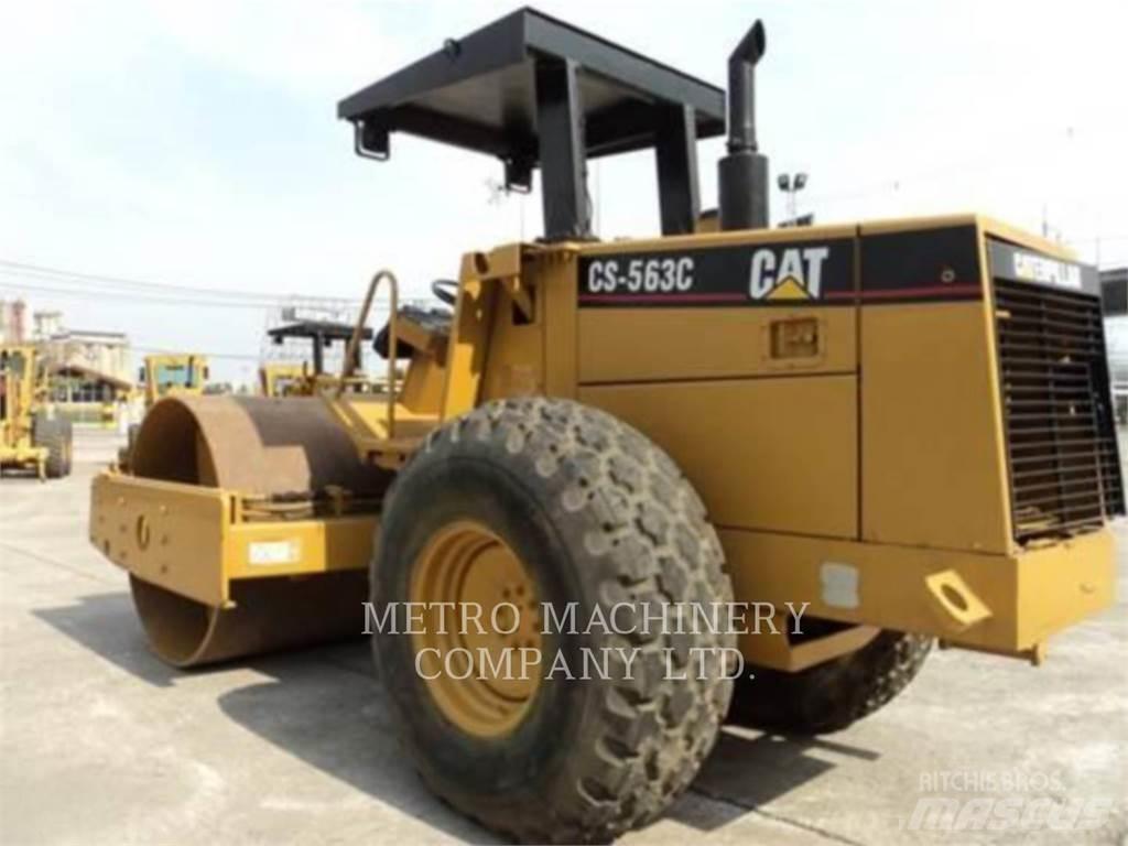 CAT CS-563CAW Single drum rollers