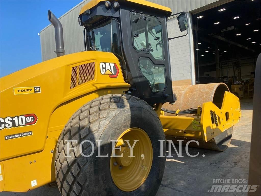 CAT CS10GC Single drum rollers