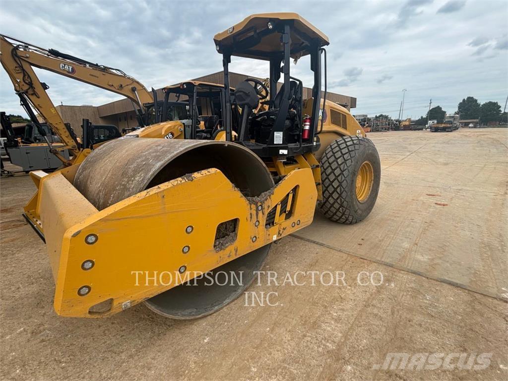 CAT CS11GC Single drum rollers