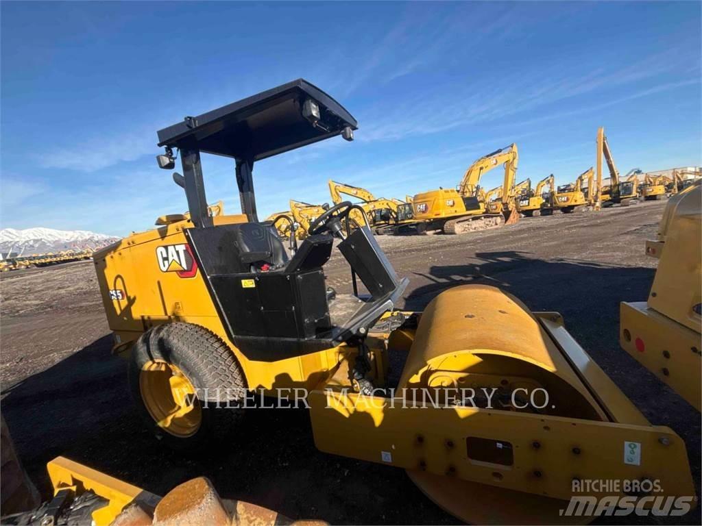 CAT CS5 Single drum rollers