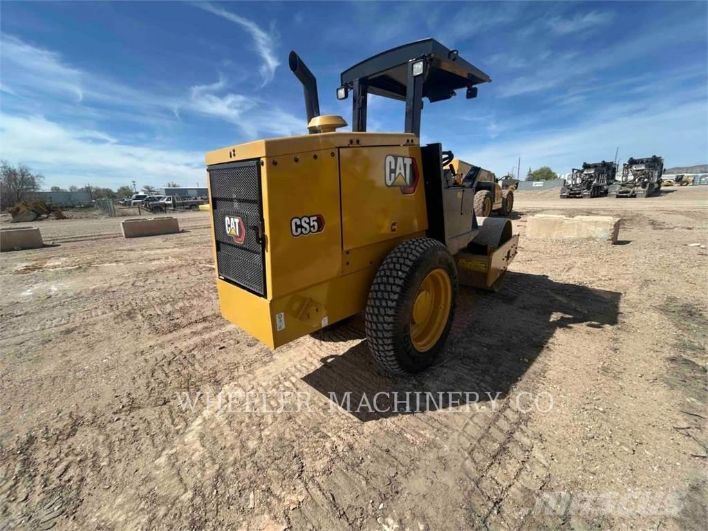 CAT CS5 Single drum rollers