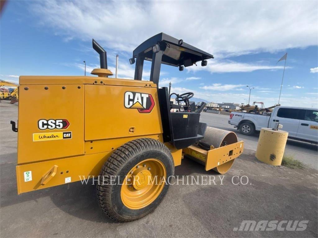 CAT CS5 Single drum rollers