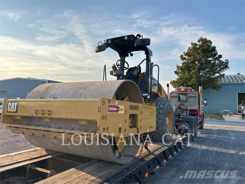 CAT CS56B Single drum rollers