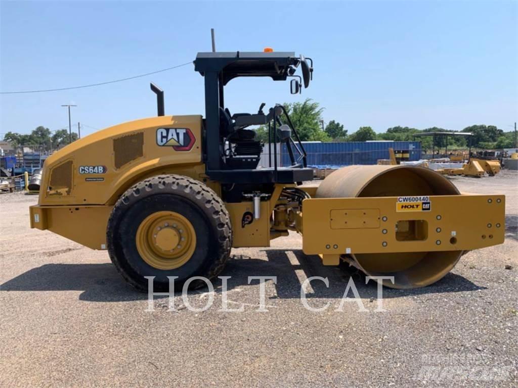 CAT CS64B Single drum rollers