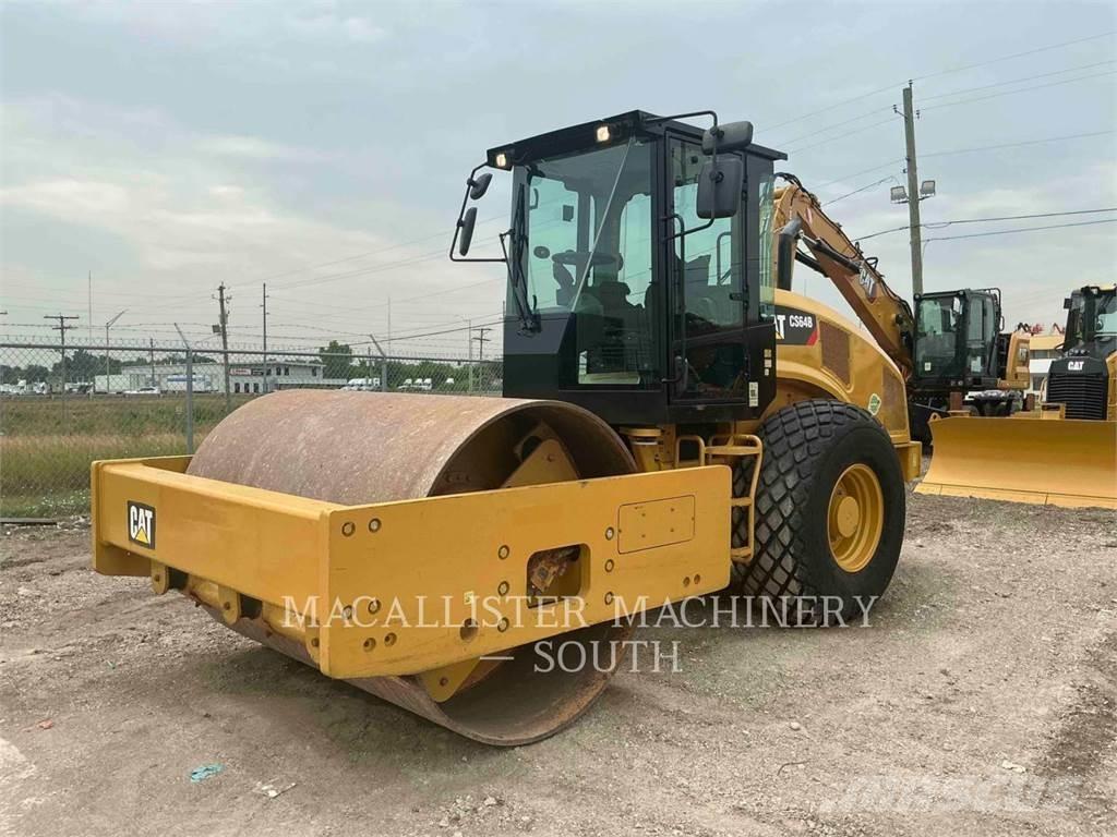 CAT CS64B Single drum rollers
