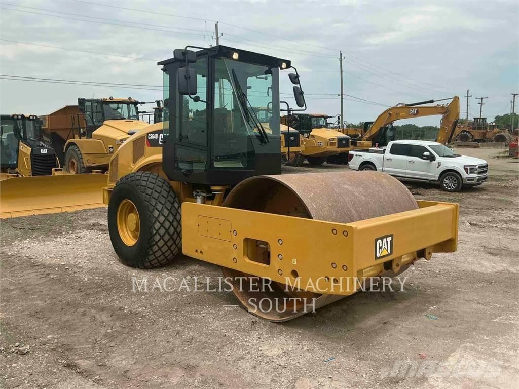 CAT CS64B Single drum rollers