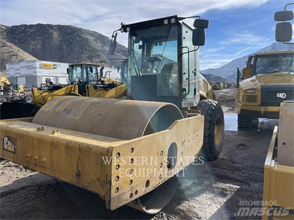 CAT CS68B Single drum rollers