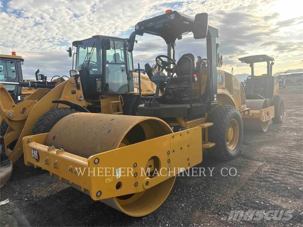 CAT CS7 Single drum rollers