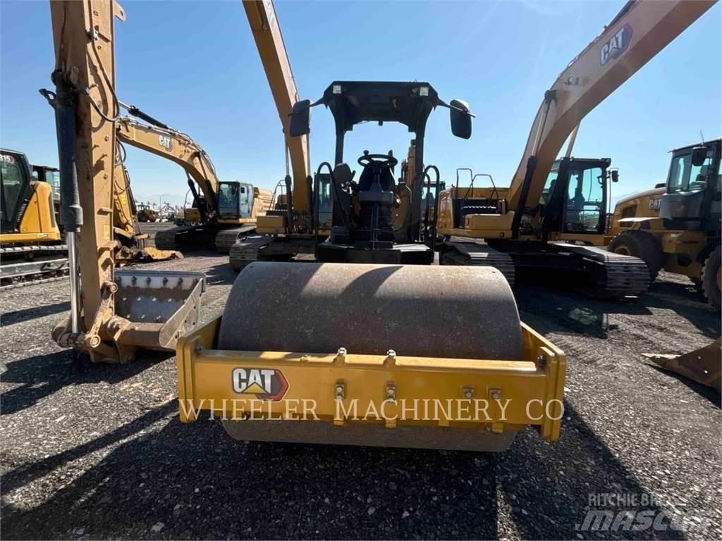 CAT CS7 Single drum rollers