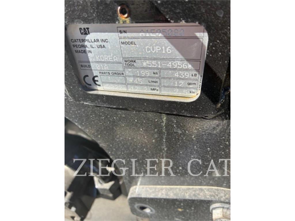 CAT CVP16 Vibrator compactors