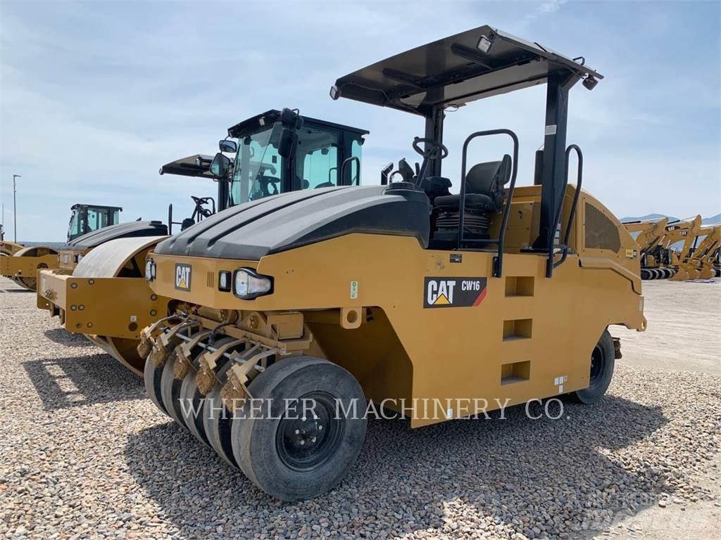 CAT CW16 Pneumatic tired rollers