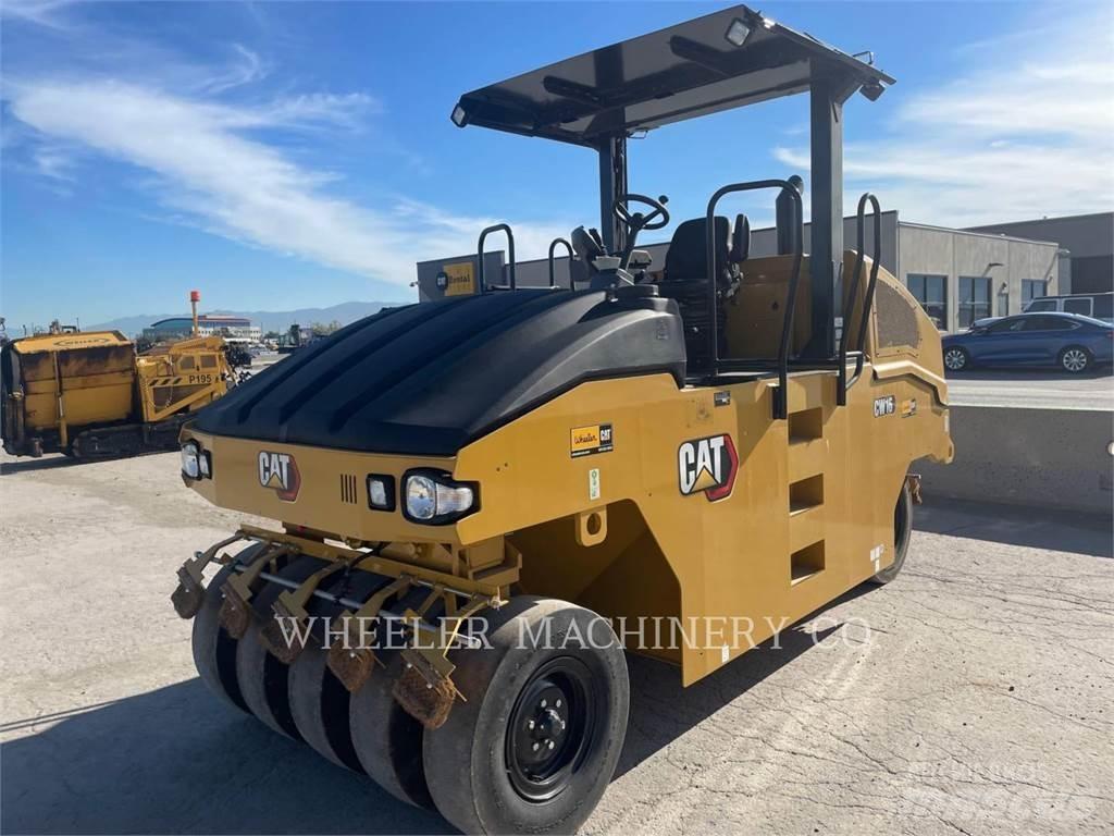 CAT CW16 Pneumatic tired rollers