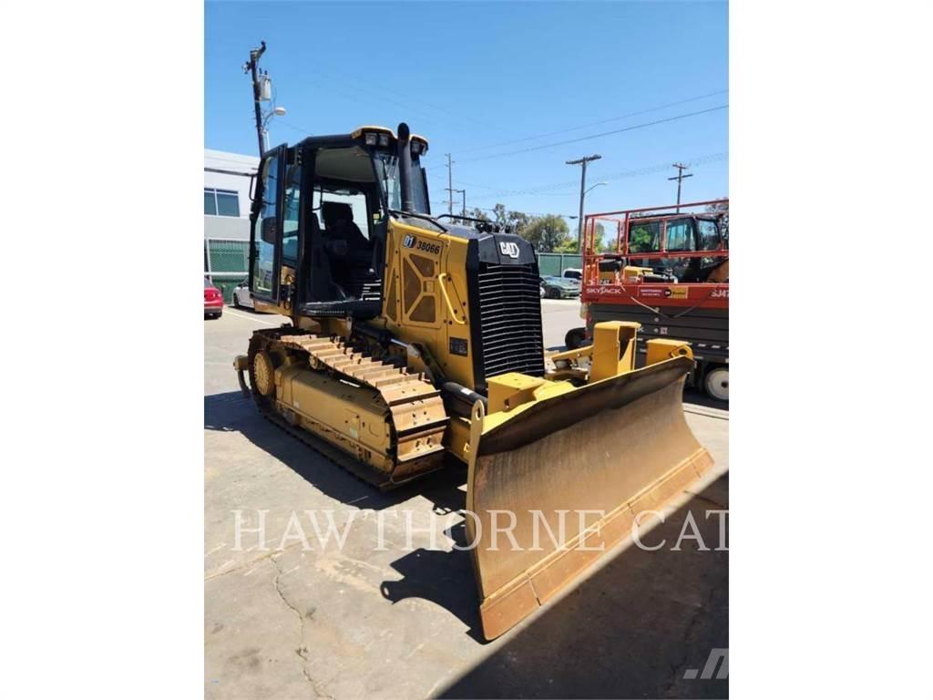 CAT D1 Crawler dozers