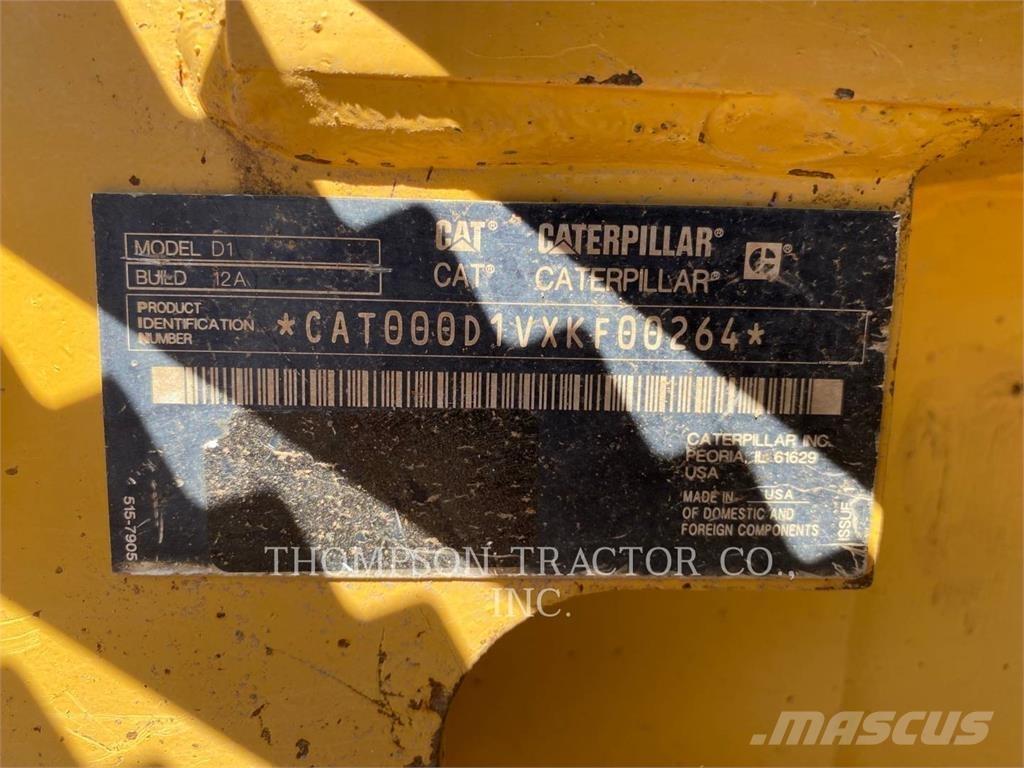 CAT D1 Crawler dozers