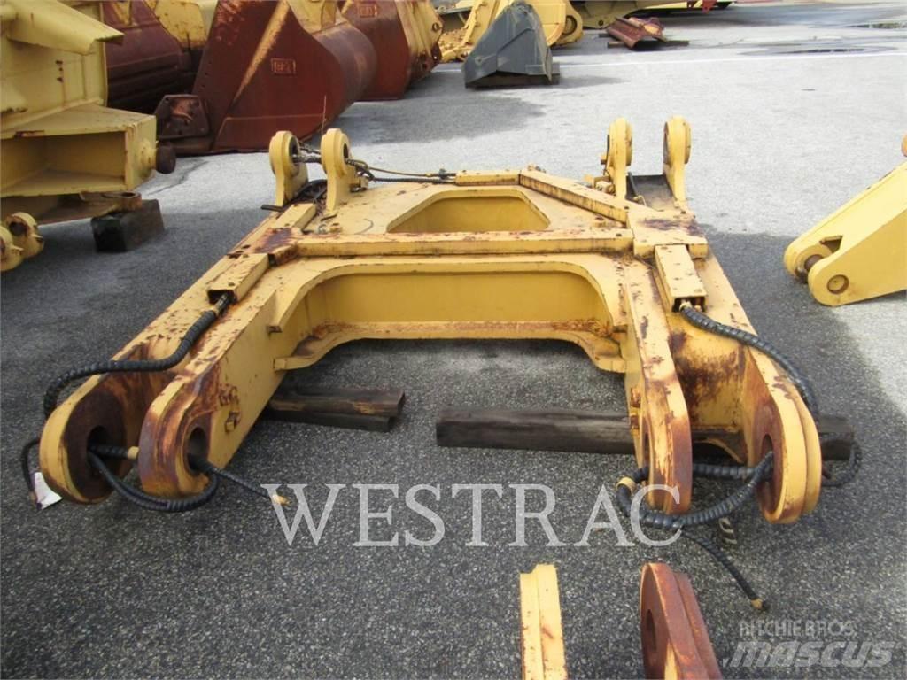 CAT D10T Scarifiers