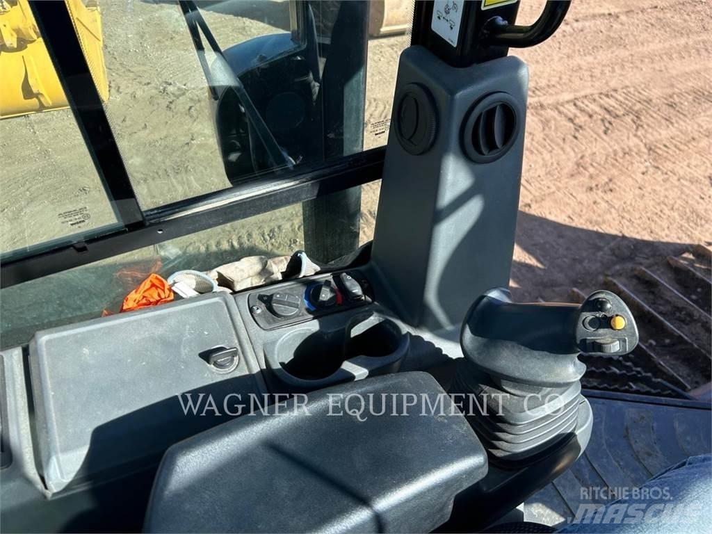 CAT D3 Crawler dozers
