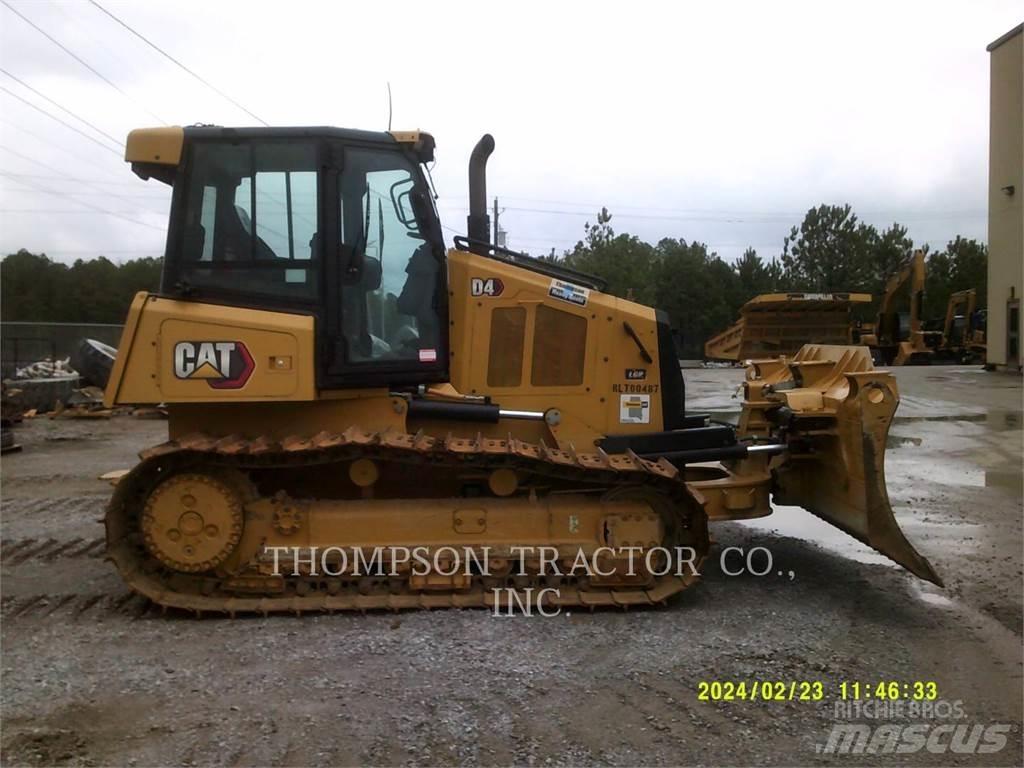 CAT D4 Crawler dozers