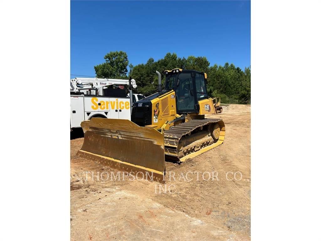 CAT D4 Crawler dozers