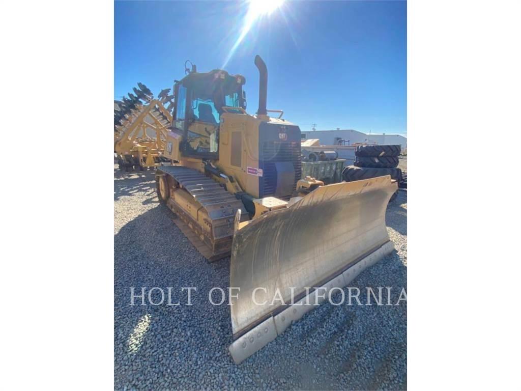 CAT D4 Crawler dozers