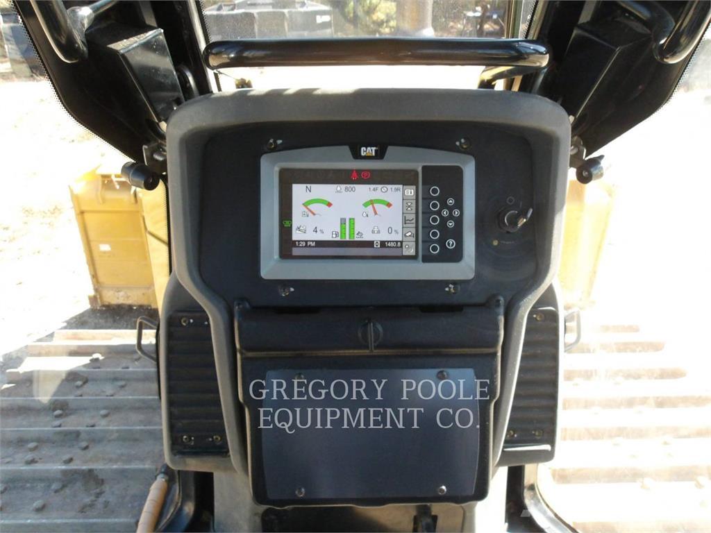 CAT D415VP Crawler dozers