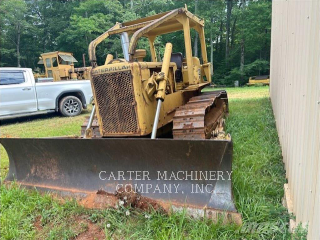 CAT D5 Crawler dozers