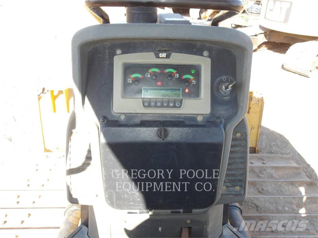 CAT D5K2LGP Crawler dozers