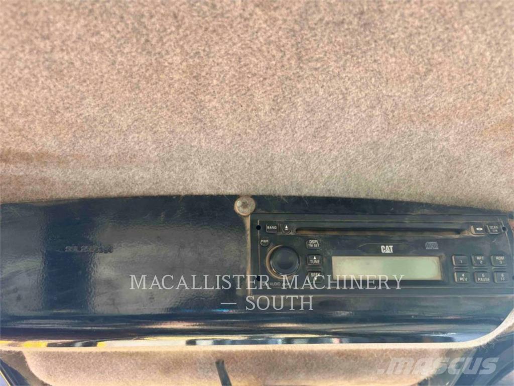 CAT D5KXL Crawler dozers